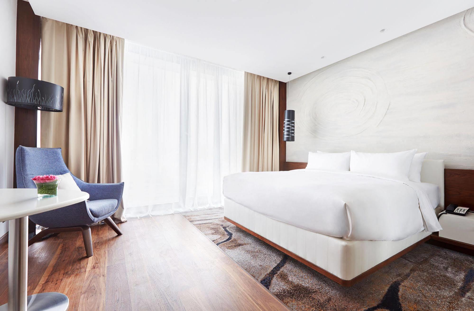 Minsk Marriott Hotel Εξωτερικό φωτογραφία