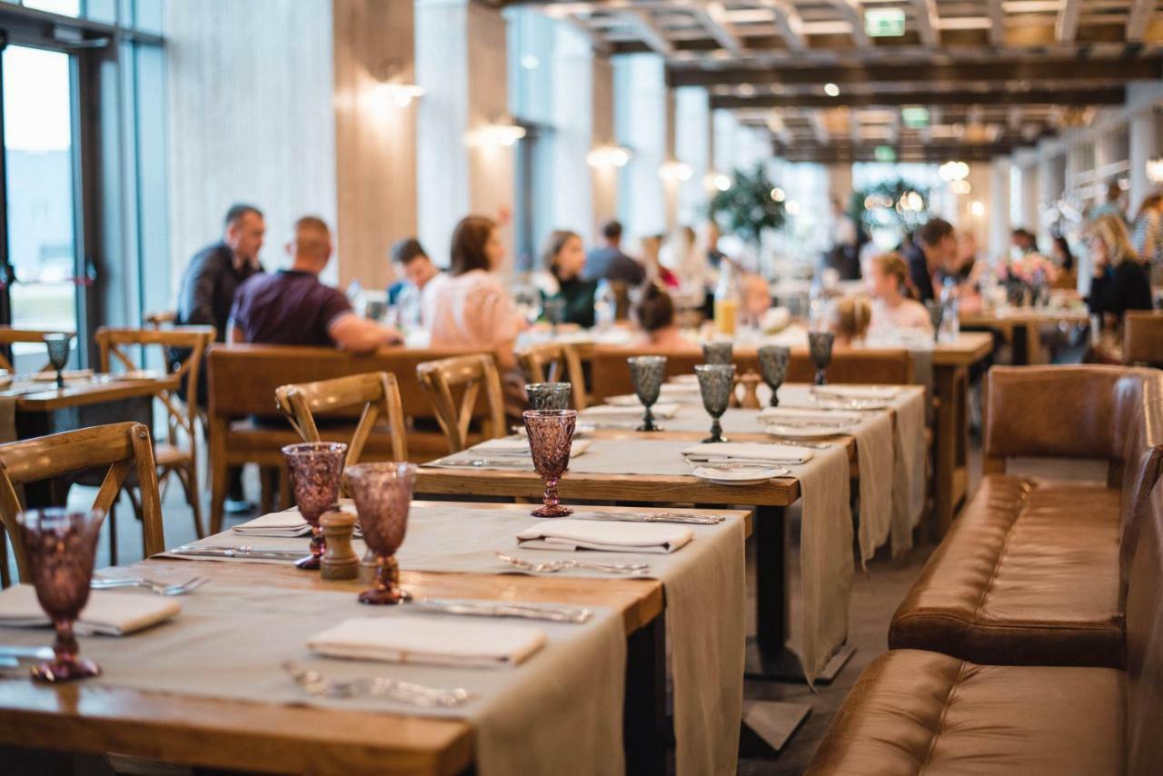 Minsk Marriott Hotel Εξωτερικό φωτογραφία