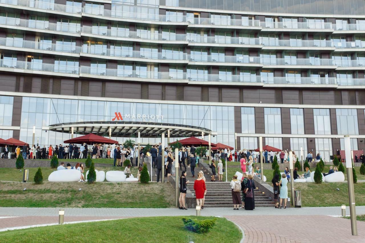 Minsk Marriott Hotel Εξωτερικό φωτογραφία